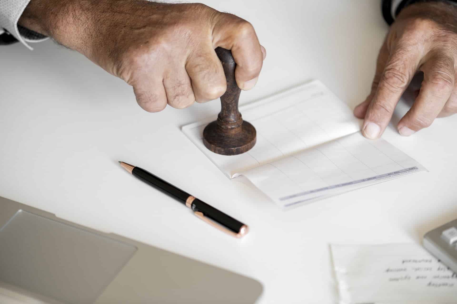 Moet een testament altijd door een notaris worden gemaakt? Erfrechtshulp